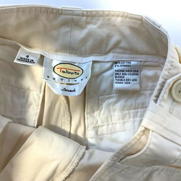 Talbots Womens Sz 4 P Shorts Khaki Tan 6" inseam - Picture 2 of 3
